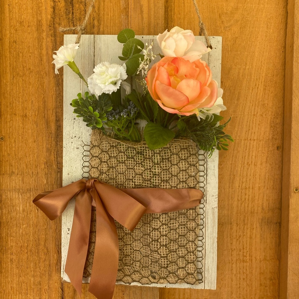 Rustic Flower pocket